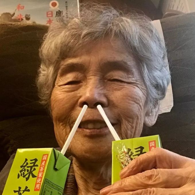 这位72岁学摄影的日本老奶奶,太硬核了!