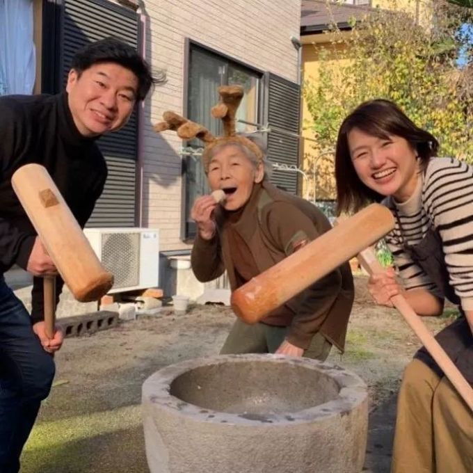 这位72岁学摄影的日本老奶奶,太硬核了!