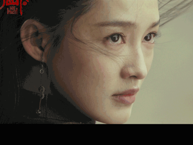 佟丽娅一直在苦笑?不,苦相和凄美是有区别的