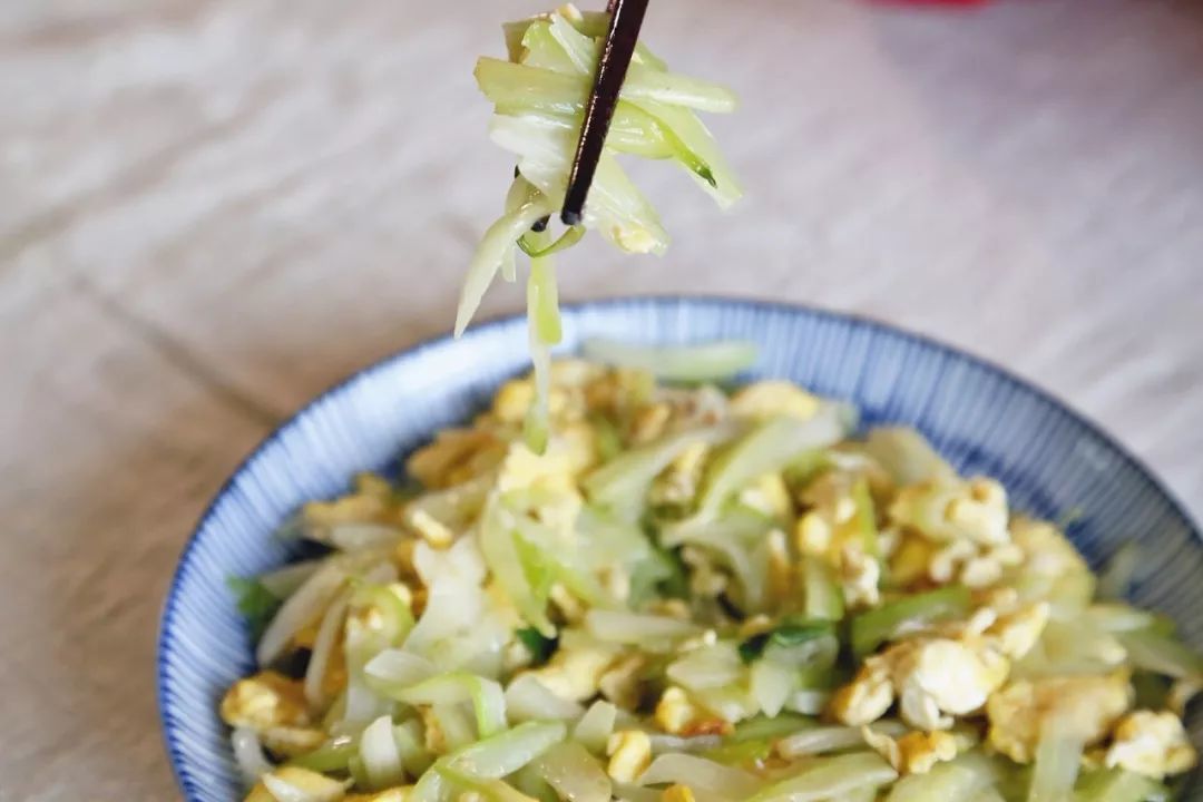 一把青菜，变出2个菜，味道惊艳一家人！