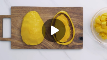 【视频】生活小技巧：教你如何切芒果，不漏汁不脏手