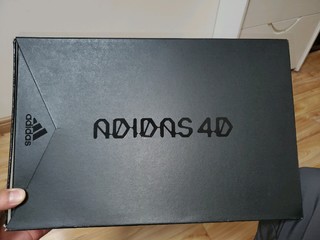 阿迪达斯4D打印鞋上脚晒