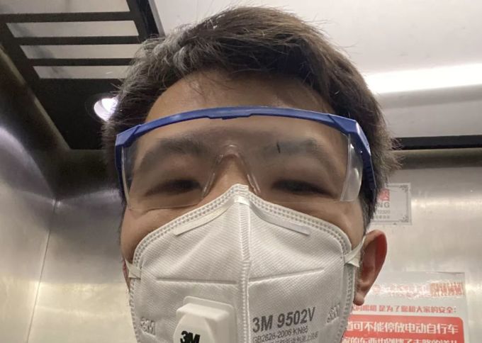 戴口罩眼镜起雾?日本黑发明,一滴就解决!