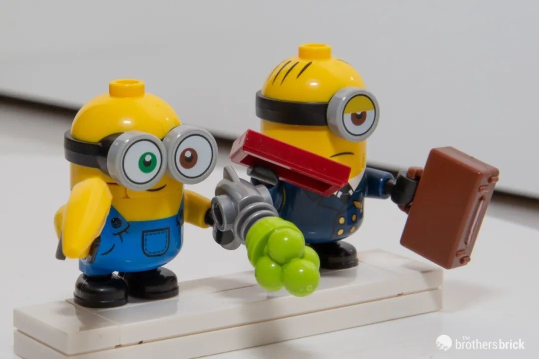乐高新品实物在纽约玩具展2020发布！抽抽乐第20季与小黄人套装展示