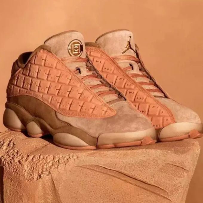 厄运之鞋?——Air Jordan 13