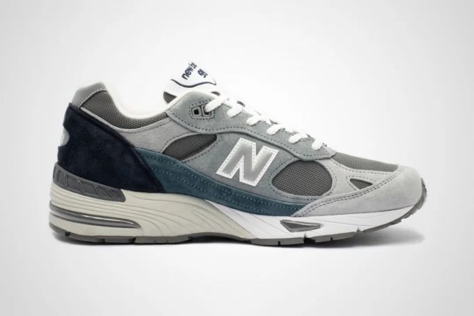 潮闻快食 | TS × SB Dunk Low 限定鞋盒突袭;双色炮制! New Balance 英产991新配色释出