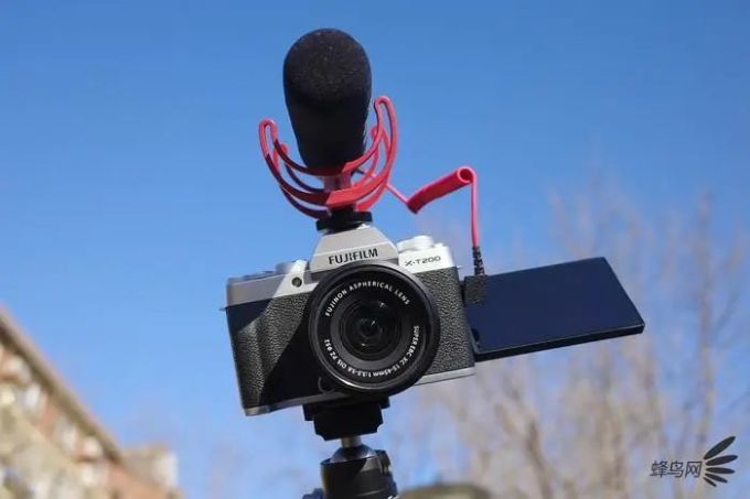 APS-C画幅入门Vlog新贵,富士X-T200评测