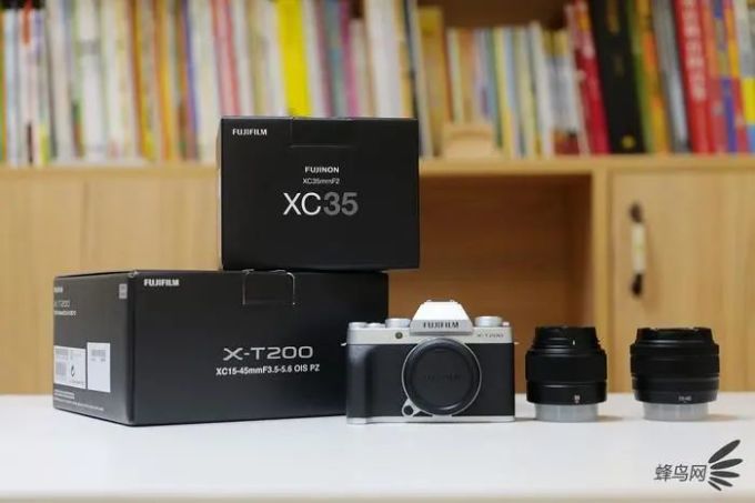 APS-C画幅入门Vlog新贵,富士X-T200评测
