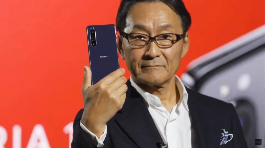 索尼首款 5G 旗舰手机 Xperia 1 II 采用蔡司镜头，4K HDR OLED 90Hz 等效显示屏