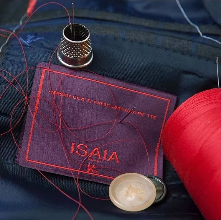 ISAIA —— 耀眼的“红珊瑚”，Napoli 西服的中流砥柱