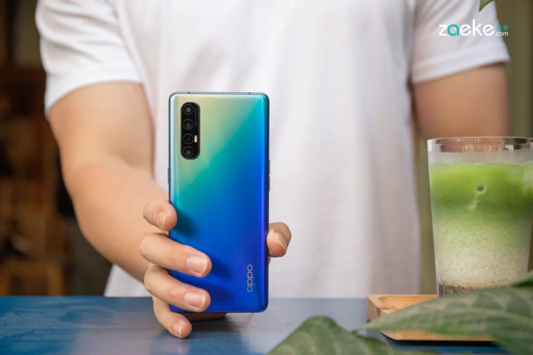 深耕动态影像的OPPO Reno3 Pro，就像是5G时代的轻薄“异类”