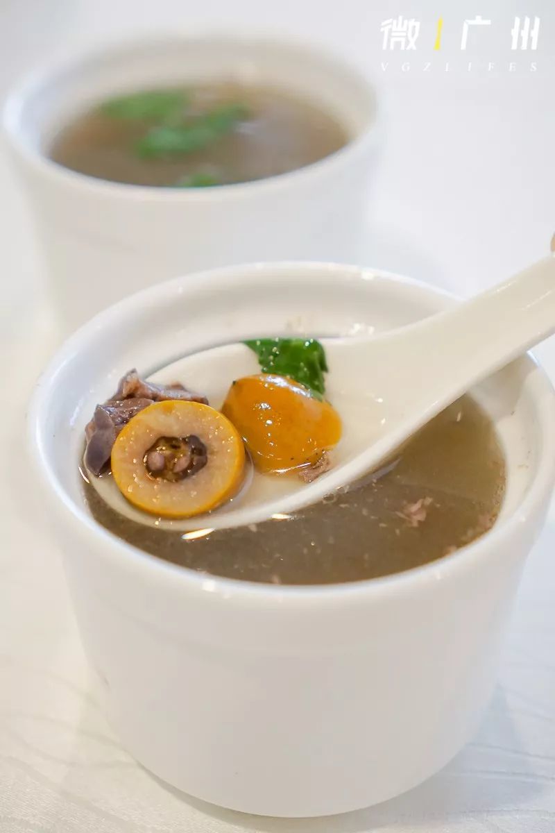 广东援鄂护士上热搜：有一种执着，叫广东人喝汤！