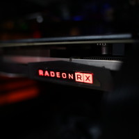 带信仰灯的黑苹果免驱卡：狼神RX580矿渣上车记