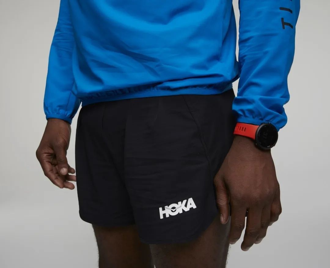 环保物料打造，HOKA ONE ONE 发布首季运动服饰