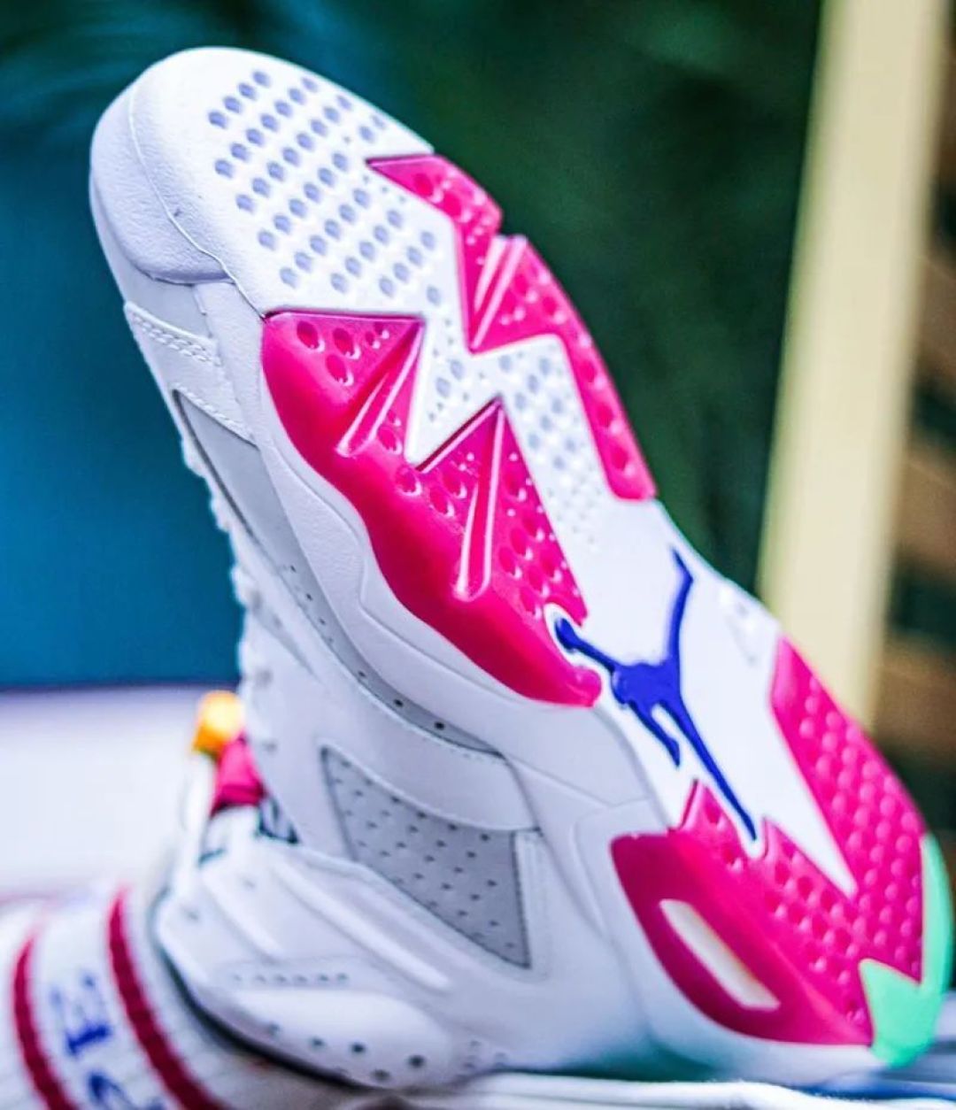 aj6兔八哥2020版上脚赏析02aj6hare4月11日发售