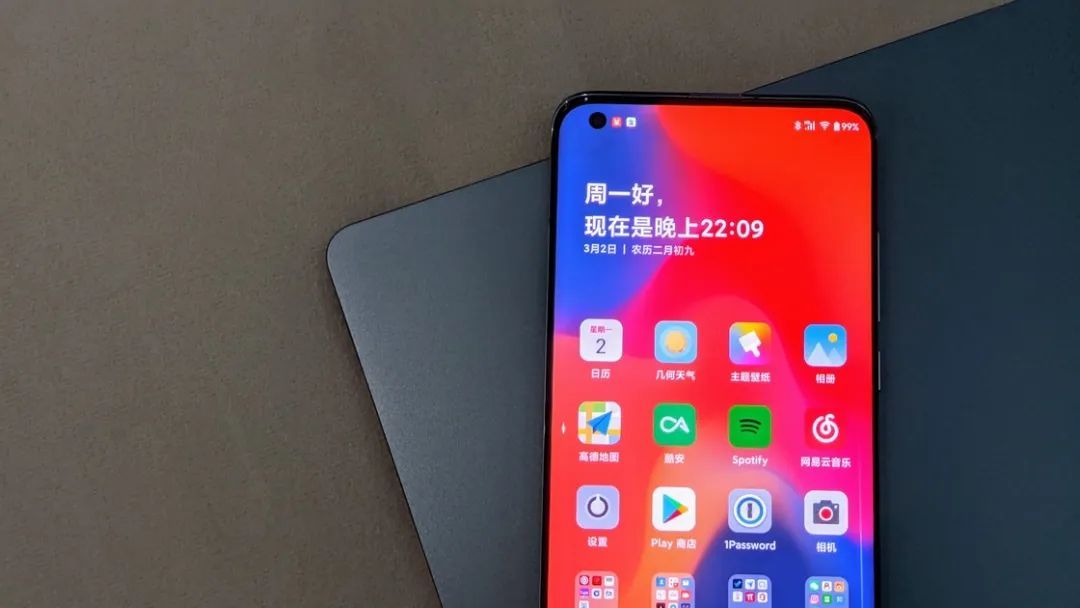 小米 10 Pro 究竟有没有高端机那种味道，用了一段时间我想说说……