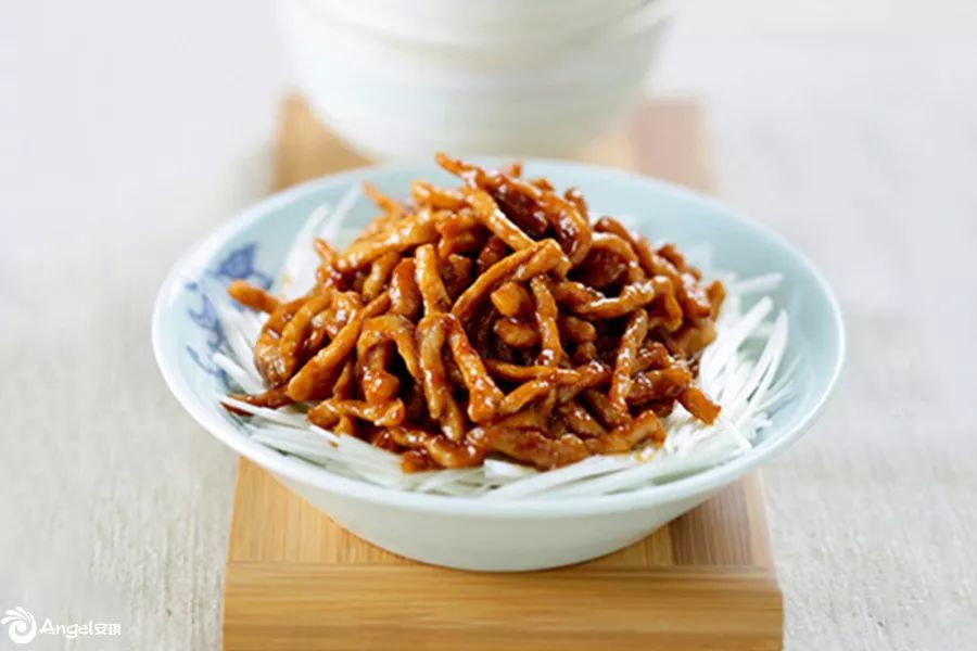 教你一招搞定京城名菜——京酱肉丝，家中菜谱必备！