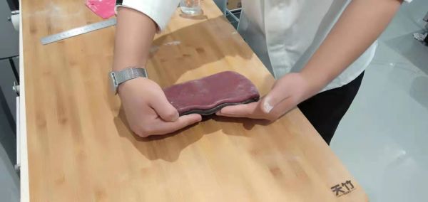 颜值超高的足球菠萝包!足球发烧友必买~
