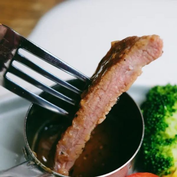 在家煎牛排,如何吃出人均¥200的仪式感