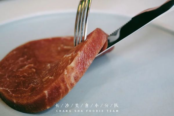 在家煎牛排,如何吃出人均¥200的仪式感