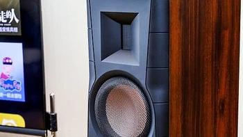 澎湃低音震撼听感 全面革新的惠威D300两分频有源Hi-Fi音响评测