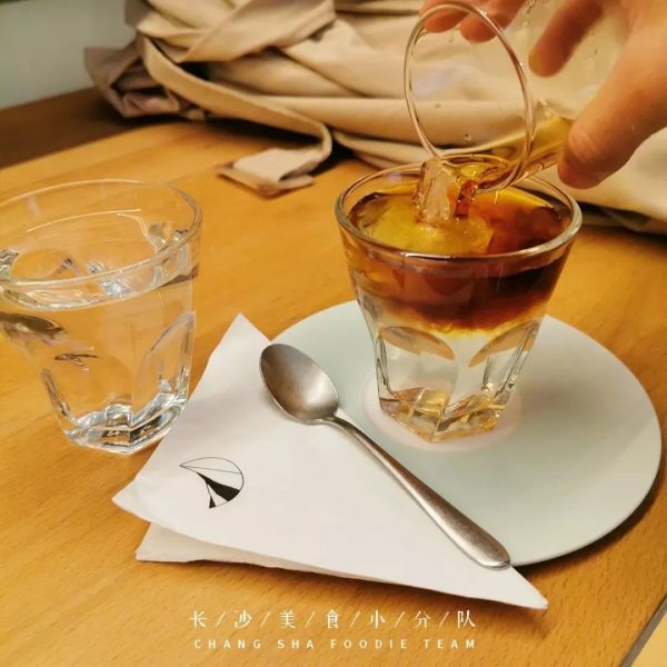 看一遍就会!好喝的花式咖啡我们在家营业吧