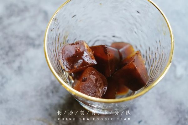 看一遍就会!好喝的花式咖啡我们在家营业吧