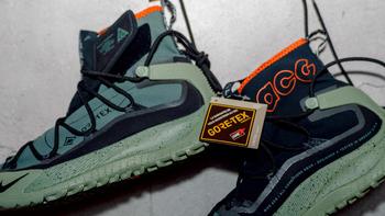 Nike ACG Antarktik——Gore-Tex加持下浸泡在水中2分钟安然无恙