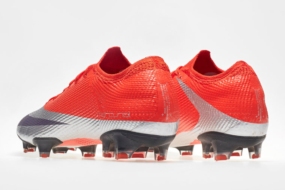 Nike发布全新MERCURIAL VAPOR足球鞋