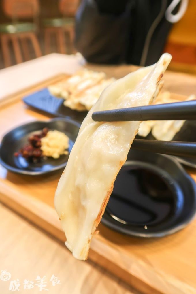 成都首店!日本大牌ROYCE巧克力来了,大阪蛋糕卷也来了