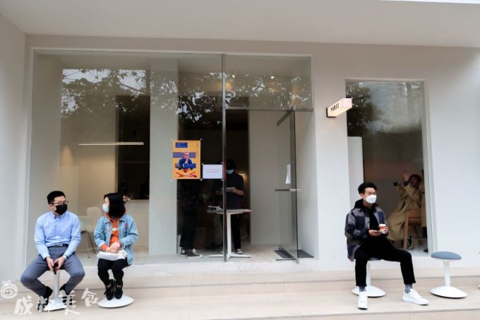 成都首店!日本大牌ROYCE巧克力来了,大阪蛋糕卷也来了