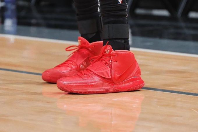 LBJ17 Low:詹姆斯系列的销量担当?