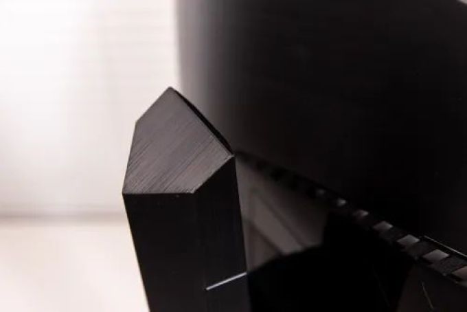 微星MAG272CQR评测:高色域2K曲面游戏利器