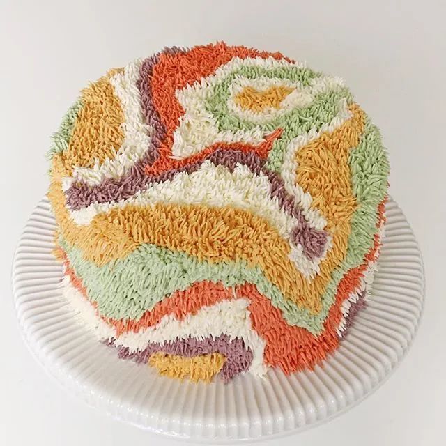 蛋糕装饰又给你多了种创意！来，试试这款毛茸茸蛋糕！