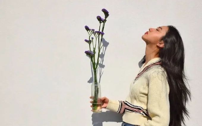 双倍姐妹花双倍性感!这些潮流界的妹妹看谁顶得住?