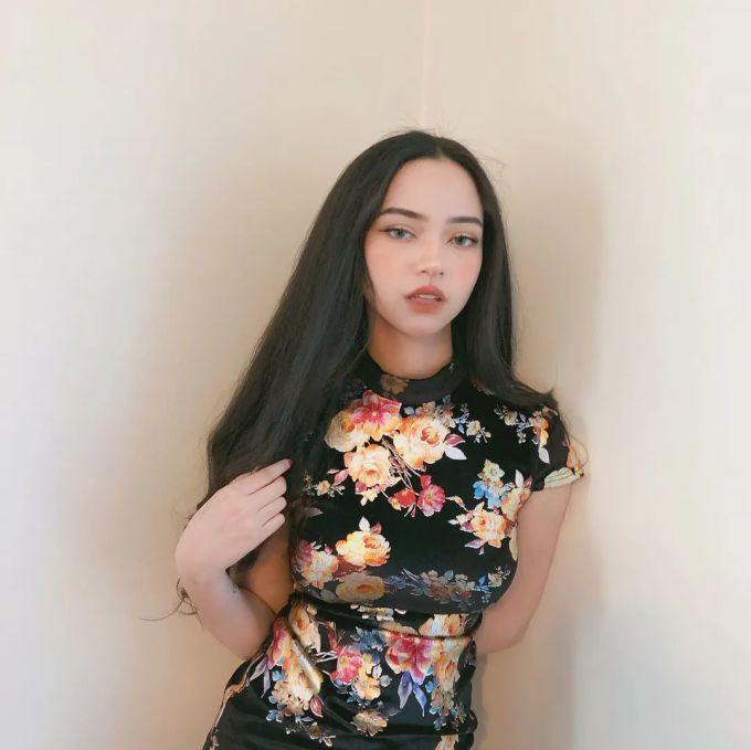 双倍姐妹花双倍性感!这些潮流界的妹妹看谁顶得住?