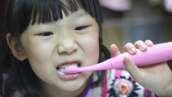 智趣测评 篇一百二十八：为孩子选择好牙刷，千万别让孩子遭受治牙的痛苦