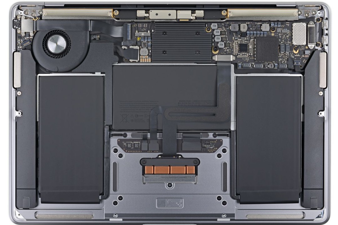 散热片变大、可修复性提升：iFixit 拆解新款 MacBook Air（2020款）