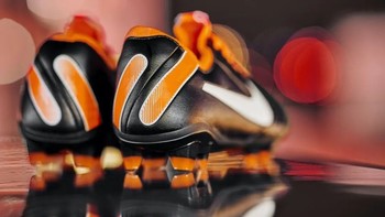 全新耐克Tiempo足球鞋重现Legend IV Elite的经典配色
