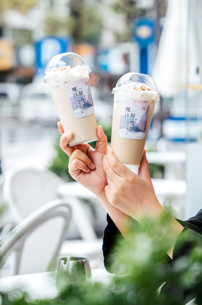 奈雪的这杯新品宝藏茶,谁喝都不胖