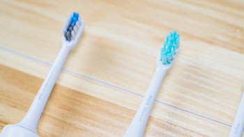 因错买牙刷头而买的小米T300电动牙刷——对比贝医生、小米声波电动牙刷
