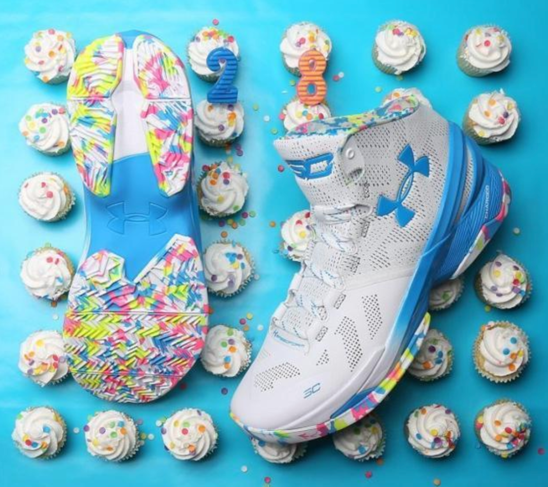 WEN鞋评-开箱 | UA Curry 7 “Pi Day” 最适合出街的实战鞋！库里的生日礼物你会喜欢吗？
