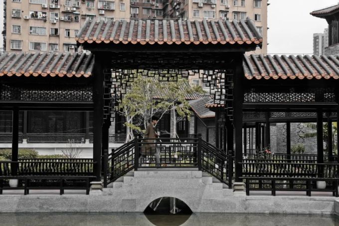 刚开业就吸引数万广州人打卡,星巴克和麦当劳凭什么火了?