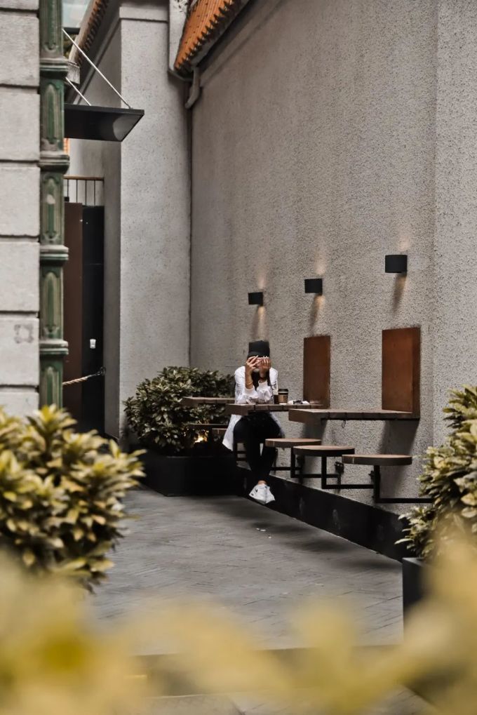 刚开业就吸引数万广州人打卡,星巴克和麦当劳凭什么火了?