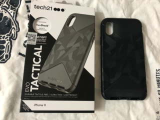 Tech21 iphoneX 安全下车