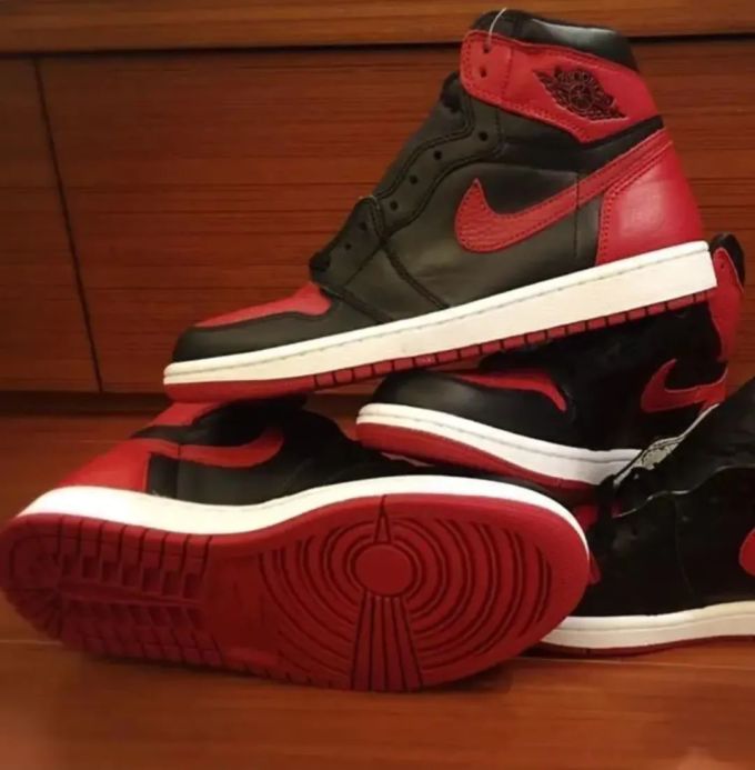 球鞋史上的大骗局——Air Jordan 1