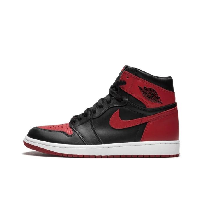 球鞋史上的大骗局——Air Jordan 1
