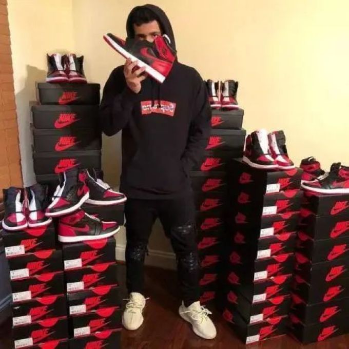 球鞋史上的大骗局——Air Jordan 1