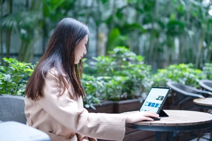 iPad Pro 2020测评 | 配合“妙控键盘”,生产力瞬间拉满?