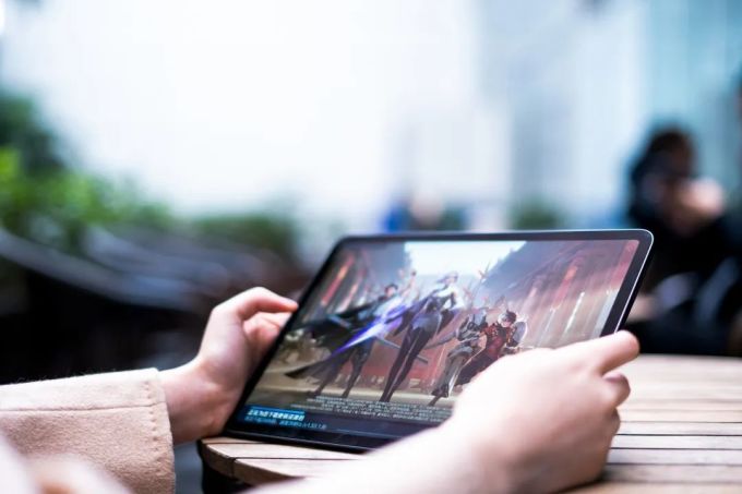 iPad Pro 2020测评 | 配合“妙控键盘”,生产力瞬间拉满?